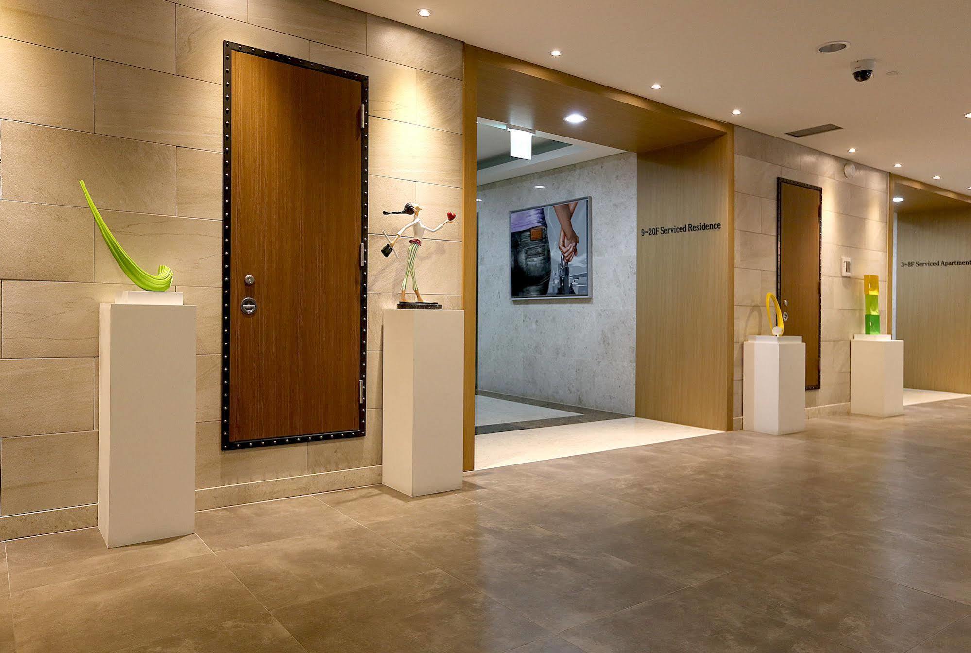 Urban Place Gangnam 3*
